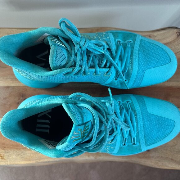 Nike Zoom Azurie Elizabeth Basketball Shoe main image 4